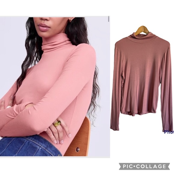 Aritzia Tops - ARITZIA SUNDAY BEST Freshman Ribbed Turtleneck Dusty Rose Pink